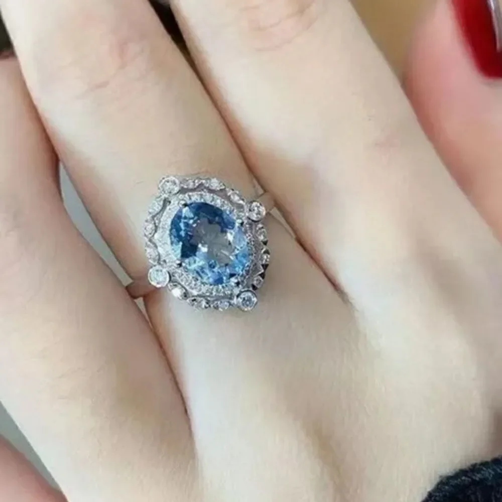 The Marina Statement Ring in Topaz and 925 sz 8